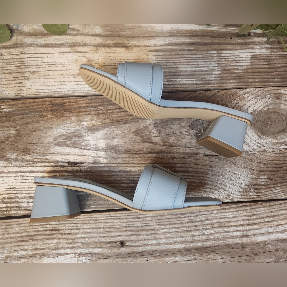 CK Ariella Smoke Blue Block Heel Buckle Slide Sandals NWOT Size 7M - Picture 6 of 10